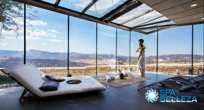 ¡Lujazo! Spa Catalonia Reina Victoria con opción a Masaje de 15 o 25 minutos + Copa de Cava 