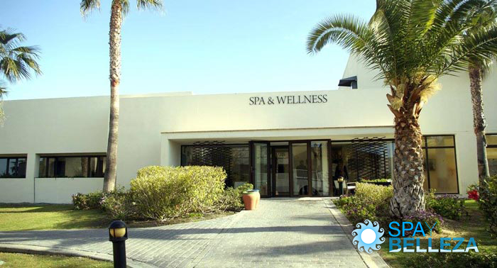 ¡Salud y relax! Spa Playa Granada con opción a Masaje de 15 o 25min + Copa de Cava + Cena