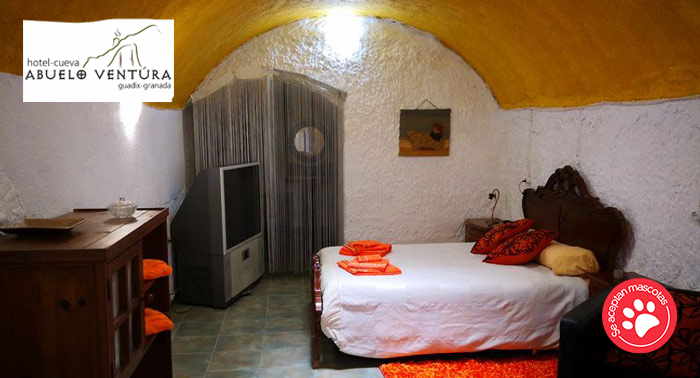 ¡Vive una experiencia única! Alojamiento en Hotel Cueva de Guadix + Cocktail de Bienvenida 
