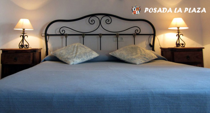 ¡Escapada a la Axarquía Malagueña! 1 Noche + Desayuno + 1h de Piscina y Jacuzzi + Cena