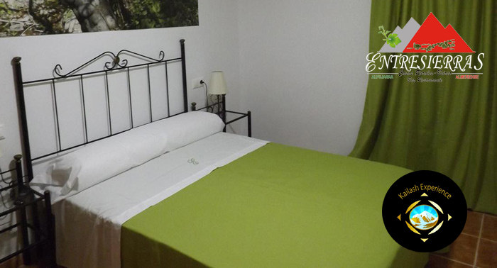 ¡Escapada a la naturaleza! 2 Noches en Casa Rural + Desayuno + Masaje en Pareja de 45min