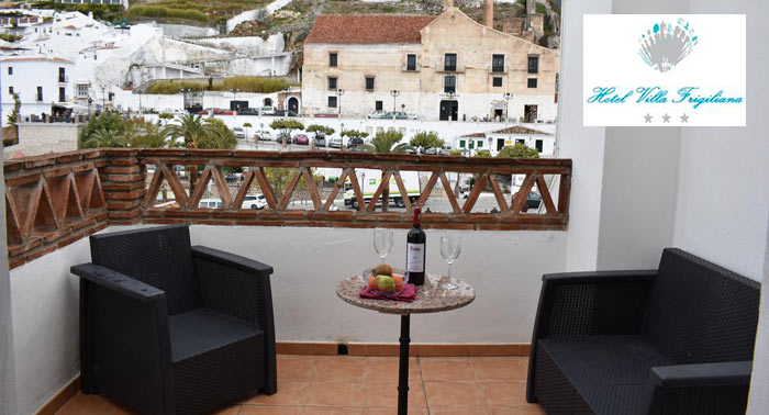 ¡Descubre Frigiliana en pareja! 2 o 3 Noches + Visita Guiada de 90min al Casco Antiguo