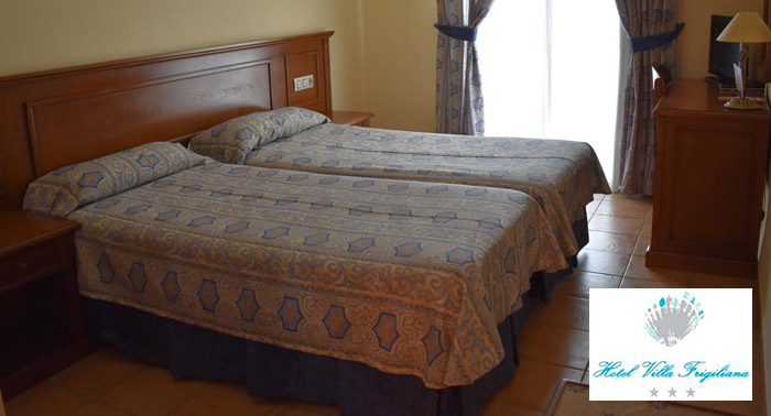¡Descubre Frigiliana en pareja! 2 o 3 Noches + Visita Guiada de 90min al Casco Antiguo