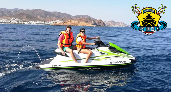 Ruta para 2 personas en Moto Acuática durante 1h por la Costa del Levante Almeriense