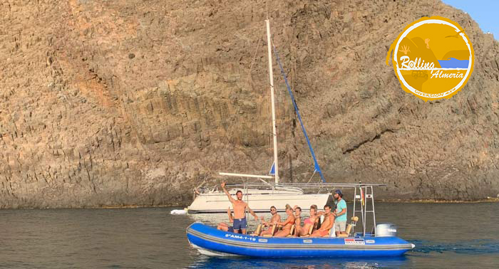 Ruta en Barco + Baño + Fotos con opción a Vídeo por el Parque Natural de Cabo de Gata
