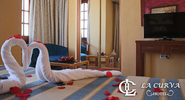 ¡Escapada romántica a Granada! 2 Noches + Detalle de Bienvenida en Hotel La Curva