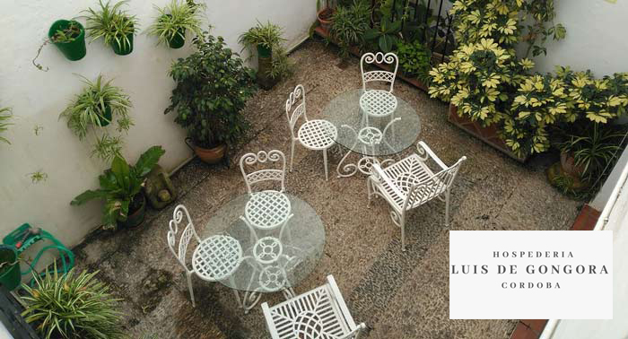 ¡Descubre Córdoba! 1 Noche + Desayuno Premium en Hospedería Luis de Góngora