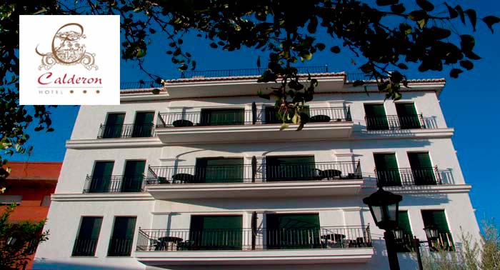 ¡Descubre Granada! Para 2 personas: 1 Noche + Desayuno Continental en Hotel Calderón