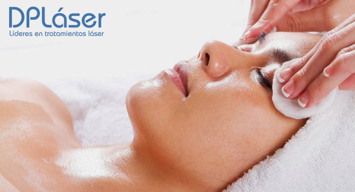 1 o 3 Sesiones de Peeling de Carbón Activo o Radiofrecuencia Facial Vela Smooth