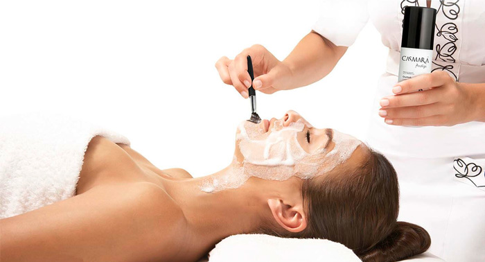 Luce un rostro perfecto gracias al Tratamiento Facial Casmara que mejor se adapte a tu rostro