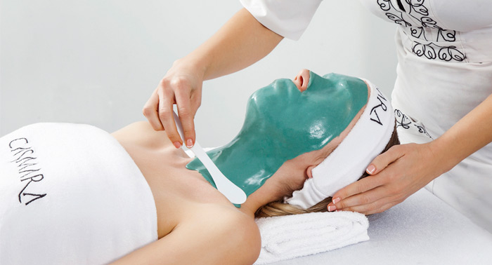Luce un rostro perfecto gracias al Tratamiento Facial Casmara que mejor se adapte a tu rostro