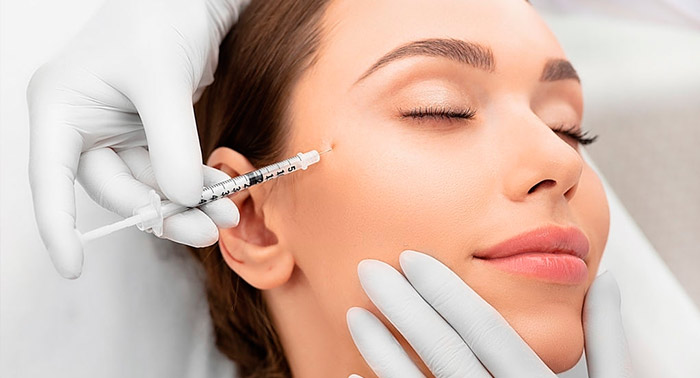 Reduce los signos de la edad con la Mesoterapia Facial Inyectada con Vitaminas 