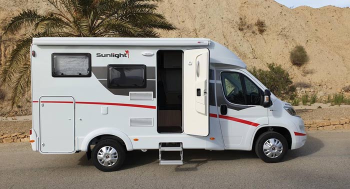 ¡Descubre una forma diferente de viajar! Alquiler de Autocaravana de 4 Plazas durante 4 Noches 
