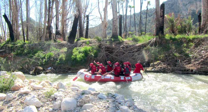 ¡Vive emociones fuertes! Banana-Rafting + Almuerzo + Fotos + Vídeos en el Río Segura
