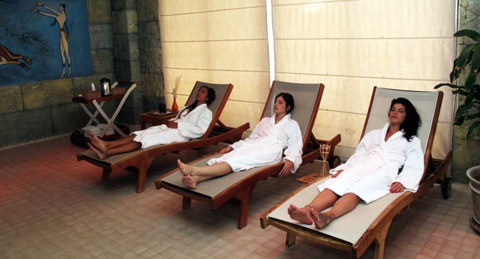 ¡Mímate! Circuito Spa en Ohtels Cabogata**** con opción a Masaje de 15 o 25 min + Copa de Cava 