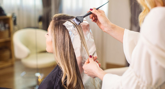 Repara y regenera tu cabello: Tratamiento Botox Capilar + Corte y Peinado