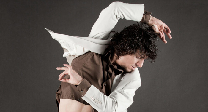 Entradas para 'El Salto' con Jesús Carmona en el Auditorio Roquetas de Mar
