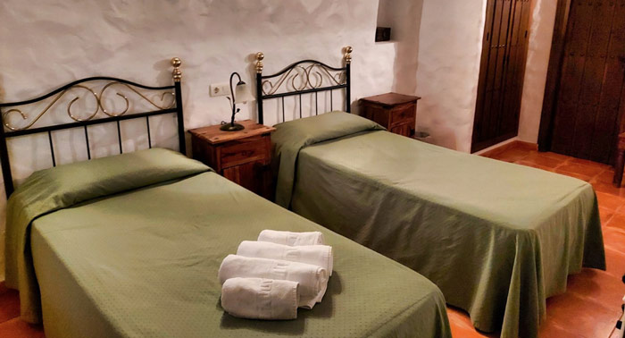 ¡Regala una Escapada a la Axarquía Malagueña! 1 Noche + Desayuno + 1h de Spa + Cena