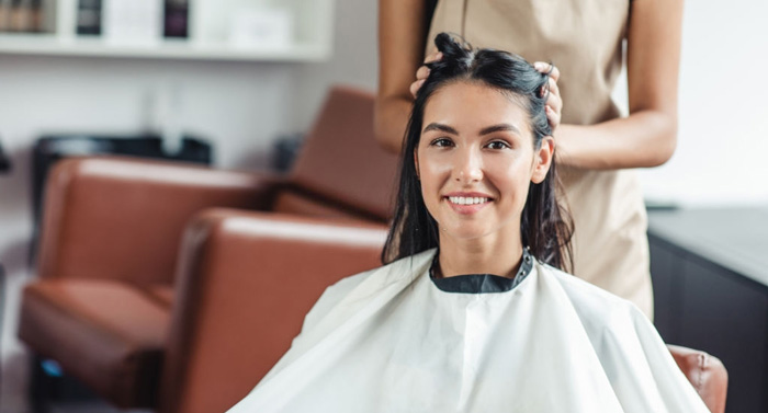 Emociom, Almería. Renueva tu look: Lavado, Tratamiento, Corte y Peinado o  Tinte, Lavado y Peinado