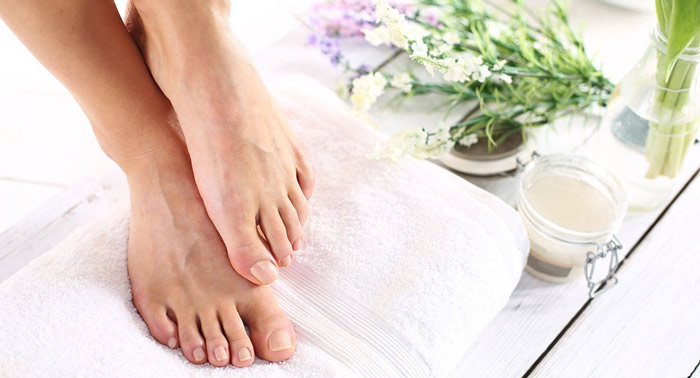 Mima tus Pies! Tratamiento Spa con Peeling de Sales Marinas y Masaje profundo para pies