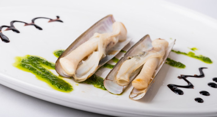 Menú para 2 con 17 Platos + 2 Copas + Barra Libre + Postre La Dehesa Gourmet de Andy