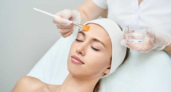 Luce Rostro con este Lifting Facial Ayurvédico con Aceites Esenciales en Ayurfeel
