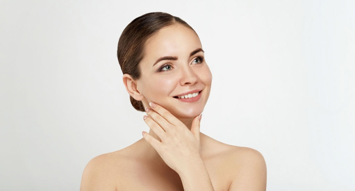 Luce Rostro con este Lifting Facial Ayurvédico con Aceites Esenciales en Ayurfeel