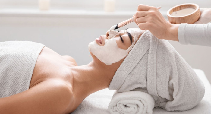 ¡Puro relax! Peeling corporal + Masaje con vinoterapia + Envoltura de Vino