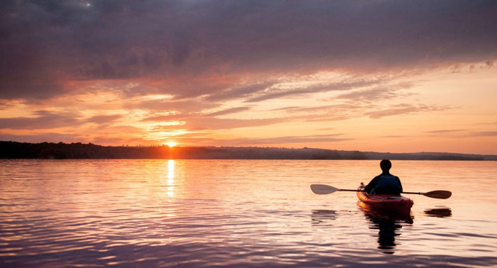 ¡Experiencia única! Ruta en Kayak al Atardecer por el Parque Natural, San José + Snorkel