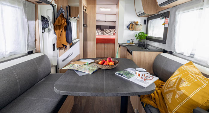 ¡Descubre una forma diferente de viajar! Alquiler de Autocaravana de 4 Plazas durante 3 Noches 