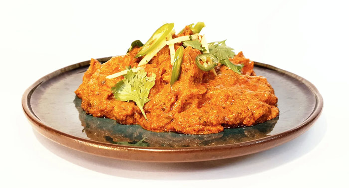 Deliciosa comida India para 2 personas: 2 bebidas + 2 tapas especiales + 1 Plato de Curry