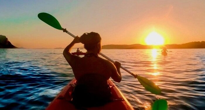 Kayak por el Parque Natural de San José para ver el amanecer/atardecer... ¡planazo inmejorable!