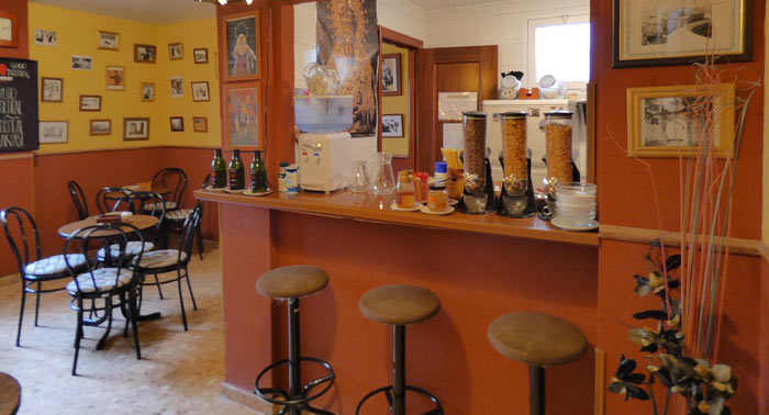 ¡Fin de semana romántico en Ronda! 2 Noches + Parking en Hotel Arunda II