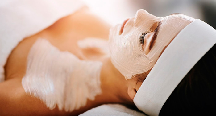 Tu rostro visiblemente rejuvenecido gracias al Tratamiento de Peeling Químico Médico