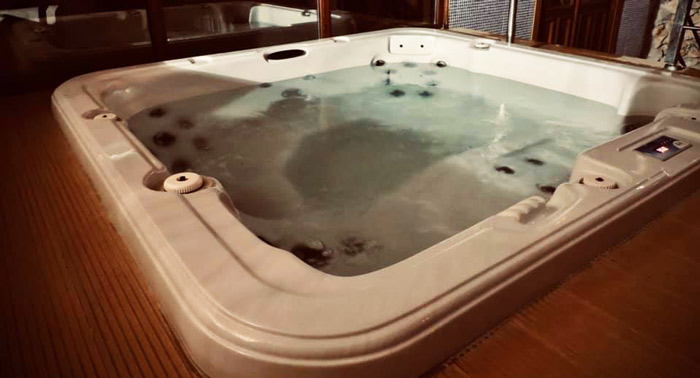 Descubre los rincones más bonitos de Guadix y desconecta en este Hotel con Circuito Spa