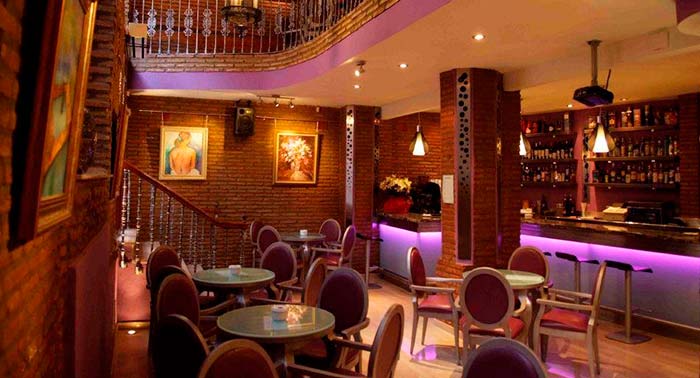 Descubre los rincones más bonitos de Guadix y desconecta en este Hotel con Circuito Spa