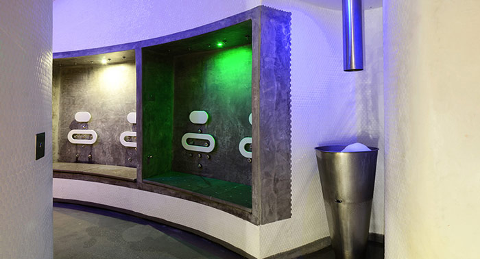 ¡Regala relax y bienestar! Circuito Spa + opción a Masaje + Cena en Hotel Macia Five Senses