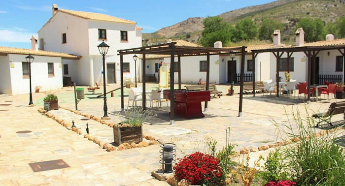 ¡Descubre la Sierra de los Filabres! 1 o 2 Noches Rurales cerca del Observatorio Calar Alto