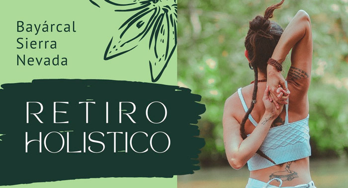 Retiro Holístico: 3 noches con Pensión completa, Yoga, Gran tirolina, Baños del Bosque...