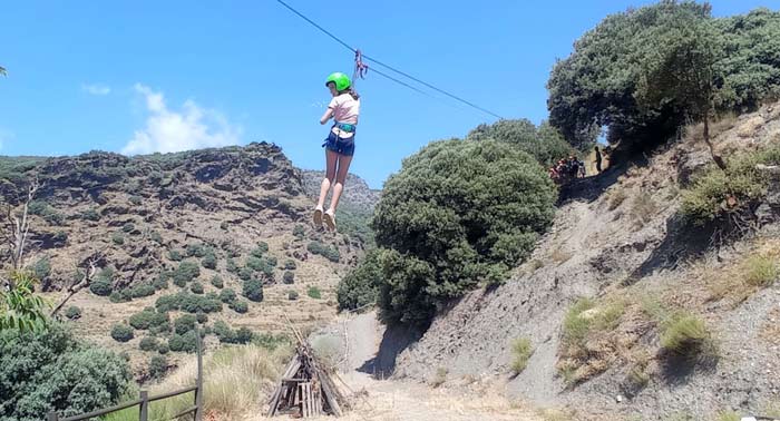 BNatural Campamento de Verano en Alta Alpujarra: Actividades, Pensión Completa, Piscina...