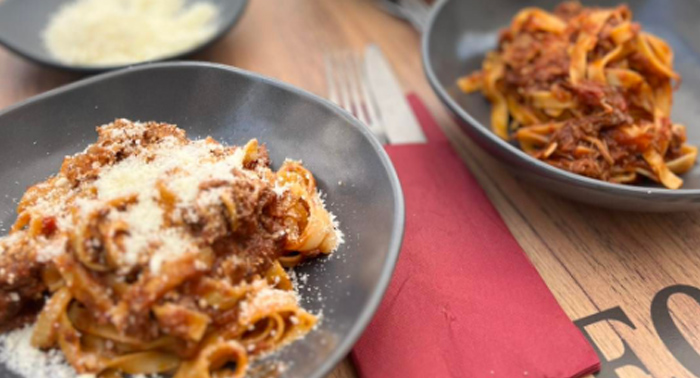 ¡Delicioso! Antipasto + Pasta o Pizza + Postre y 2 Bebidas en Scapricciatiello 2.0