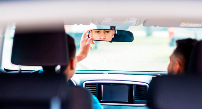 Este verano sácate el Carnet de Coche o Moto A2: Teórico + 2 Prácticas incluidas.