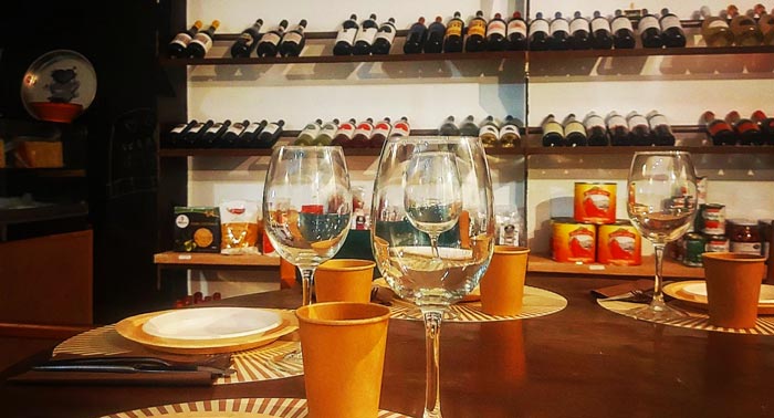 Menú Italiano para llevar o tomar: 1 Entrante + 2 Pastas + Botella Vino + Postre