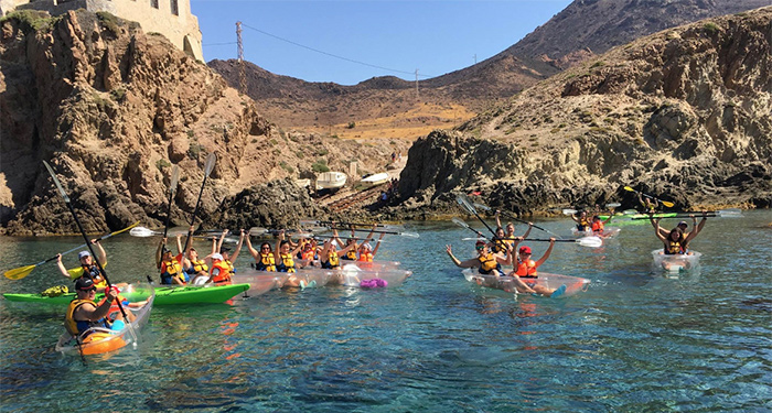 Ruta en Kayak Transparente por Cabo de Gata + Snorkel + Agua + Cerveza o Refresco + Fotos