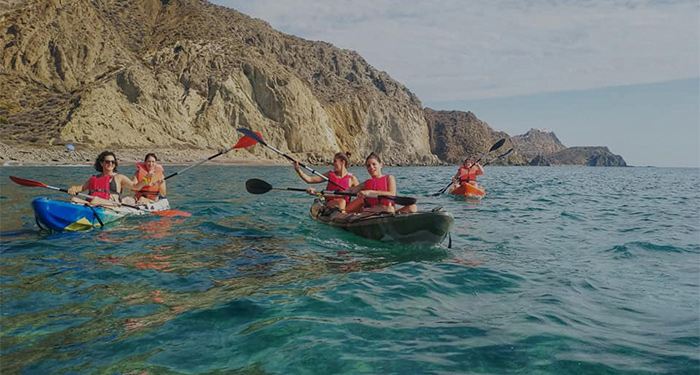 Ruta en Kayak de 2h por las Playas Vírgenes de Mojácar + Snorkel + Fotos