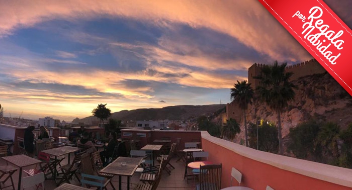 Cautiva a tus sentidos con este sorprendente Menú Árabe con vistas a la Alcazaba de Almería