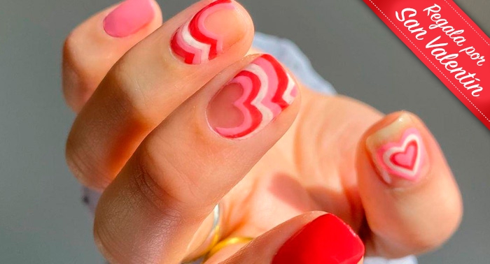 Manicura San Valentín con Esmaltado Permanente + Masaje de Manos en Azahara Moreno