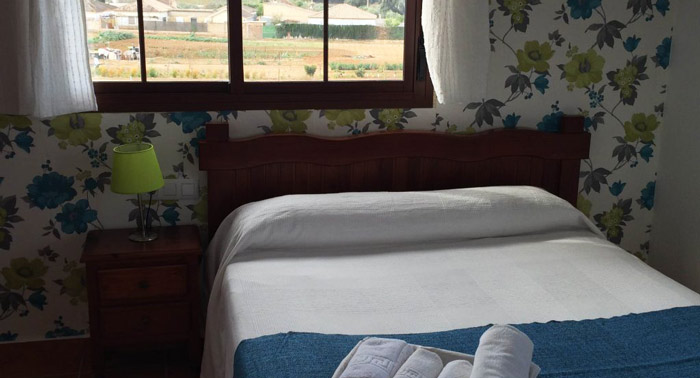 ¡Enamórate de Arcos de la Frontera! 2 Noches + Desayuno + Detalle en Hostal Rural La Plata