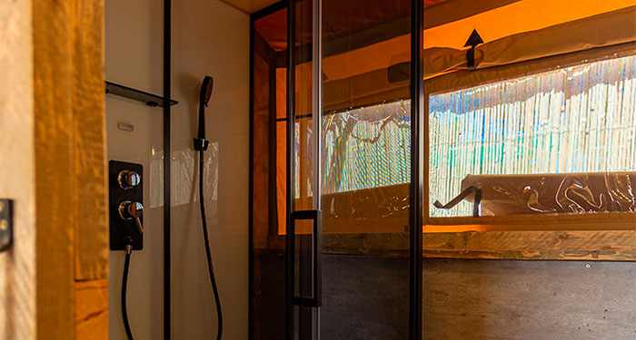 Camping Los Escullos: Estrena las nuevas Tienda Glamping Safari para hasta 5 personas