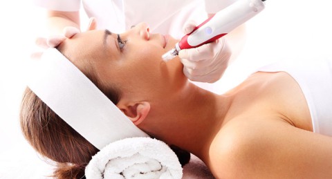 Piel perfecta con Dermapen: Cóctel de Vitaminas. Borra las arrugas y elimina las manchas
